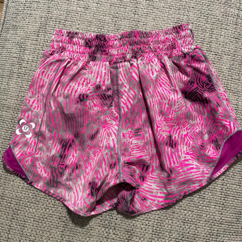 RARE Lululemon‎ SE SeaWheeze Hotty Hot Euphoria Gray/Raspberry SZ2Tall
